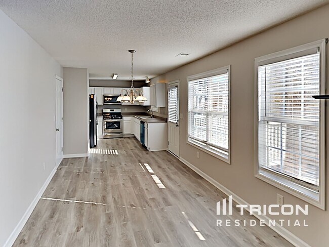 Building Photo - 286 Greystone Pkwy
