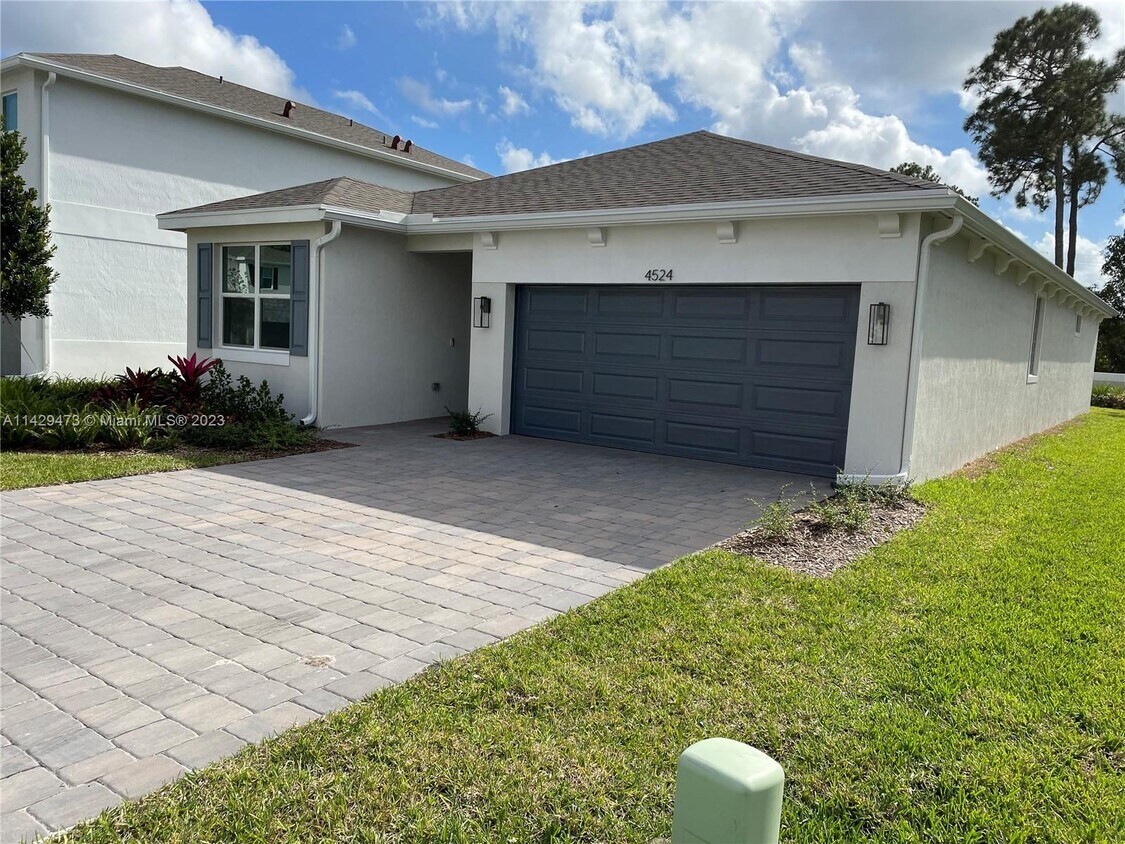 4524 Catalina Wy, Greenacres, FL 33463 House for Rent in Greenacres