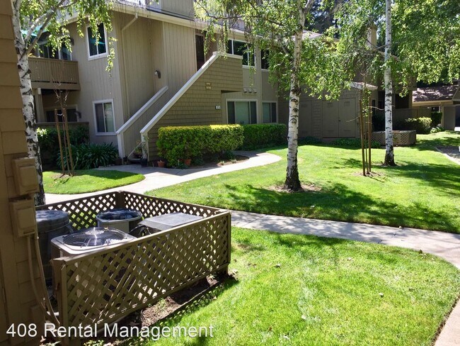 Foto del edificio - 1 br, 1 bath House - 5711 Makati Circle #B