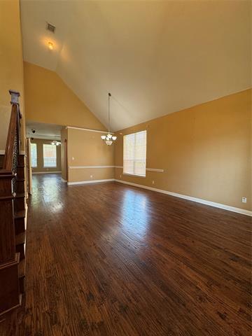 Foto del edificio - 9101 Forest Hills Dr