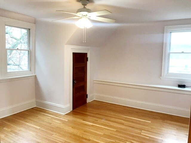 SW bedroom, faces west - 1178 Warburton Ave