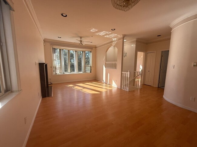 Building Photo - 4138 Inverness St