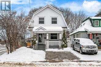 Building Photo - 5 Gilchrist Ave