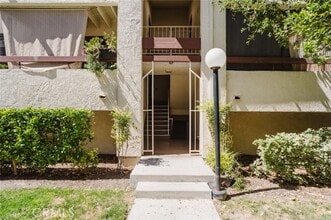 Building Photo - 18168 W Sundowner Way