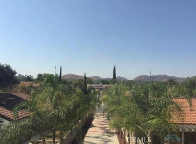 Foto del edificio - 23240 Canyon Lake Dr N
