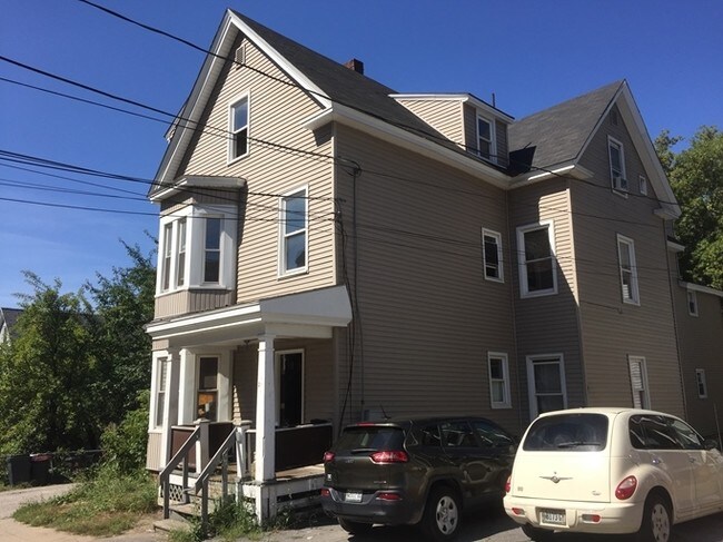 Foto del edificio - 40+42 College St-14 Units