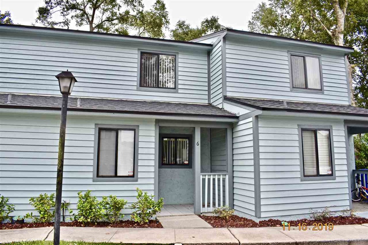 Foto principal - 6 Moultrie Creek Cir