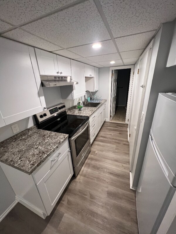 179 Longview Ave Unit B, Fairfield, CT 06824 Room for Rent in