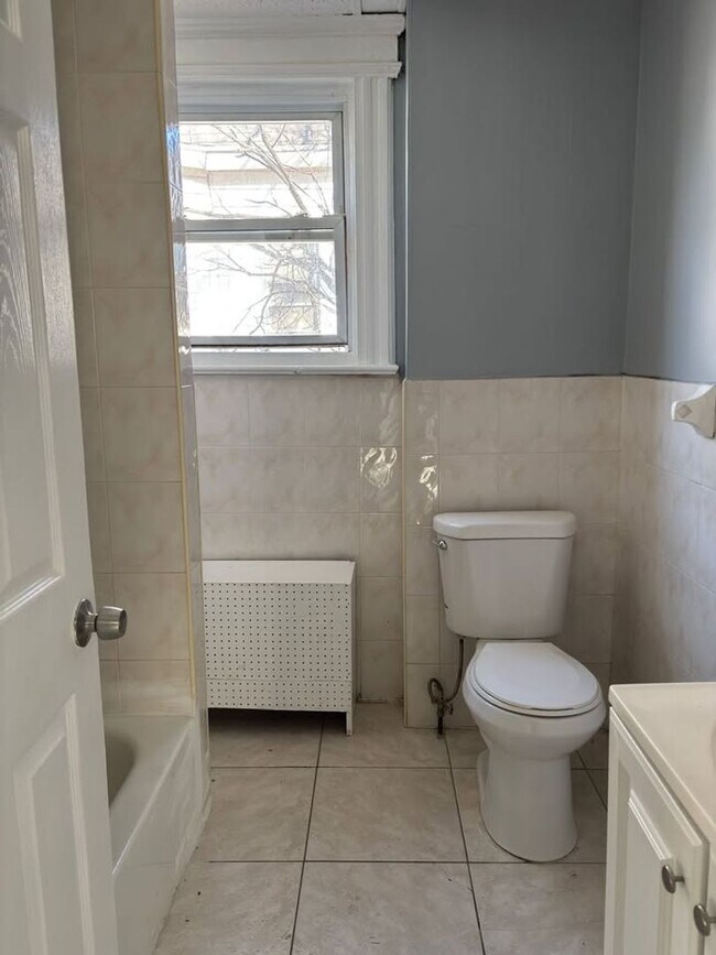 Foto del edificio - 22 Chelsea Ave