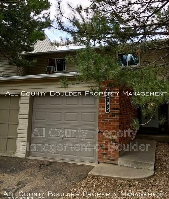 1705 Apelles Cir, Lafayette, CO 80026 Townhome Rentals in Lafayette