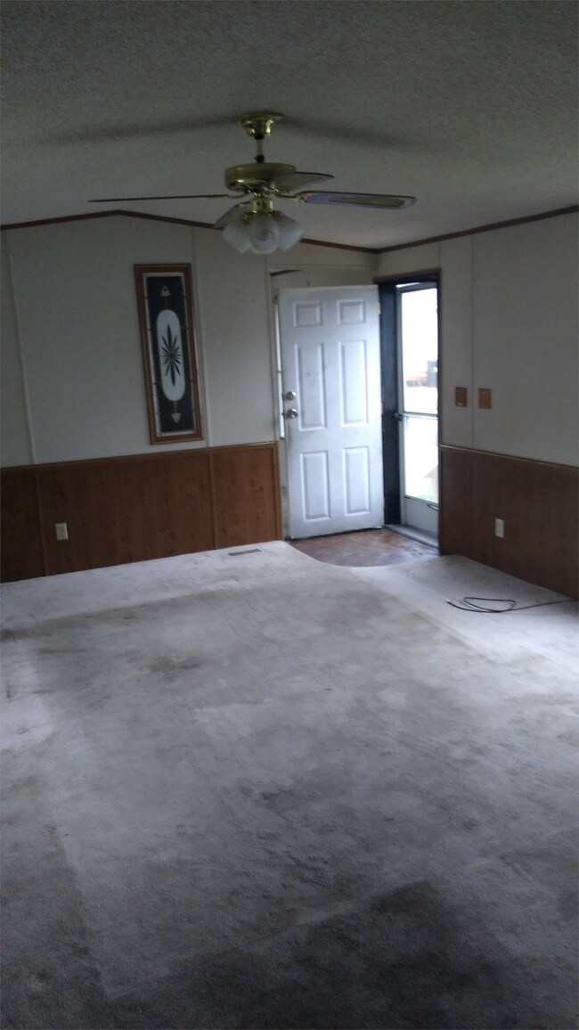 Building Photo - 4239 Vore Ridge Rd