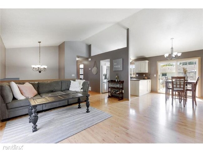 Building Photo - 3 br, 2 bath House - 8189 Jody Ave S