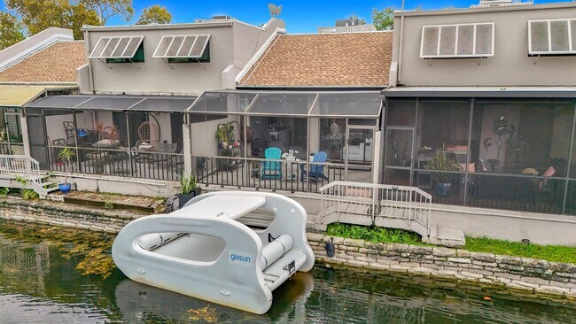 Foto del edificio - 11313 NW 15th St