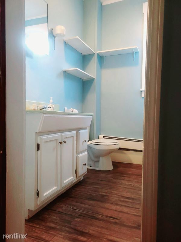 Foto del edificio - 2 br, 1 bath House - 576 Burgess St 2 Unit 2