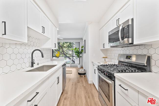 Foto del edificio - 821 3rd St