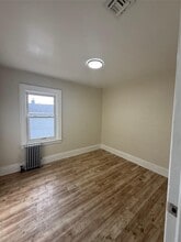 Building Photo - 260 Biltmore Ave