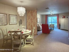 Building Photo - 11 Arbor Club Dr