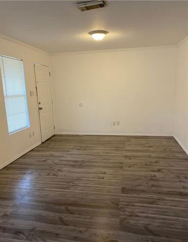 Foto del edificio - 3123 Darien St