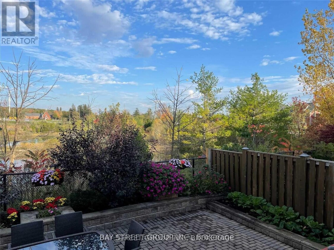 Photo principale - 56 ALBRIGHT Ct