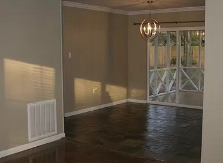Building Photo - 195 Cindy Lou Pl