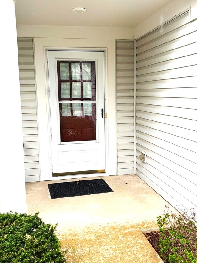 Building Photo - 2528 Bordeaux Ln