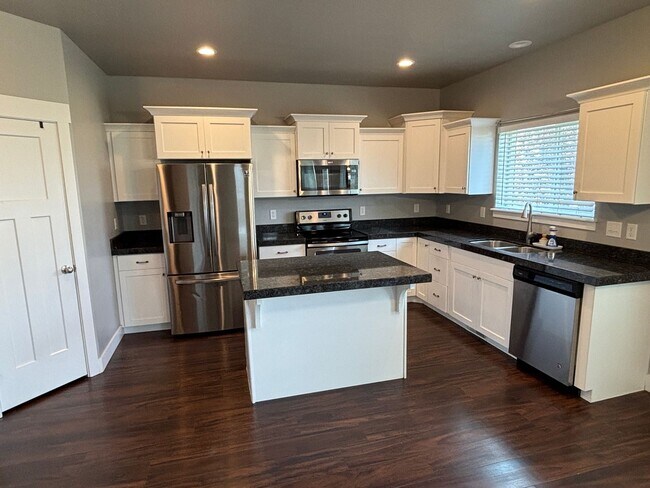 Foto del edificio - 5169 E Moonlight Ln