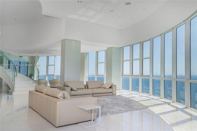 Building Photo - 18201 Collins Ave