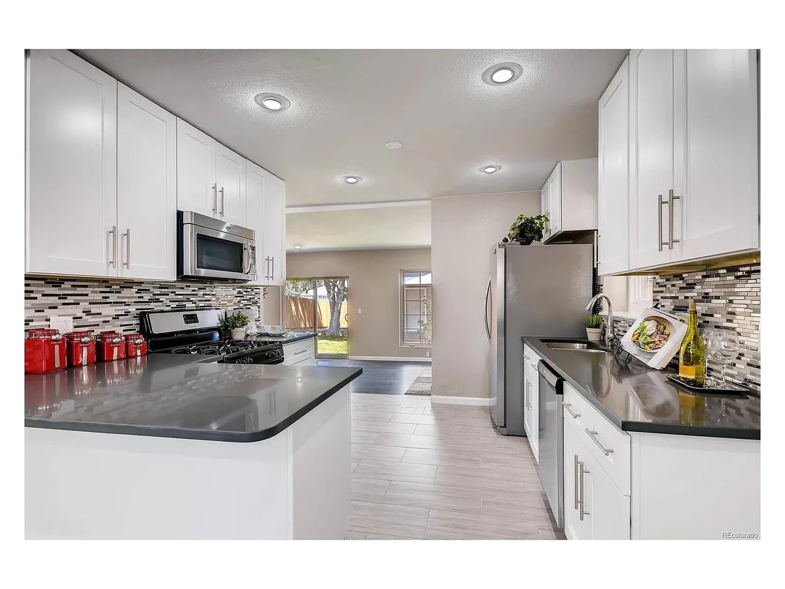 Photo - 3258 Holly St (Denver, CO)