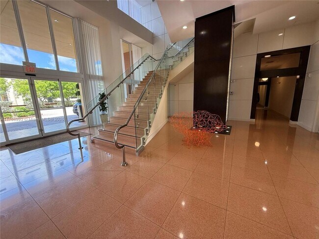 Foto del edificio - 2775 NE 187th St