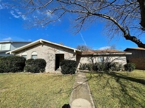 Building Photo - 411 Blanco St