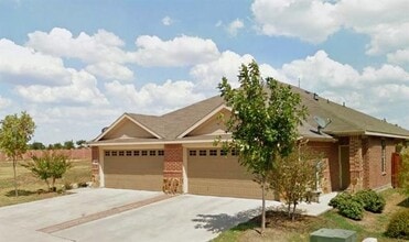 Building Photo - 332 Armstrong Ln