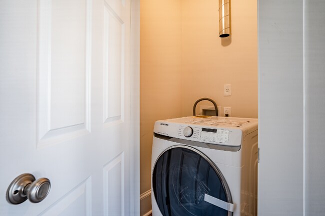 Foto del edificio - 400 Bridge St