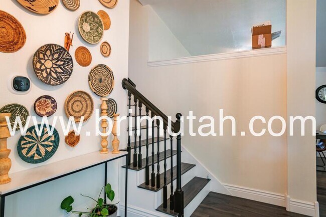 Building Photo - 11412 Autumn Hill Dr
