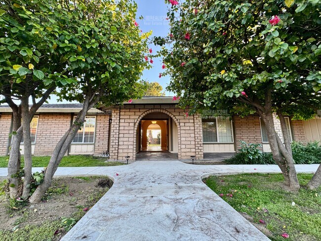 Photo - 3979 Atlantic Ave House