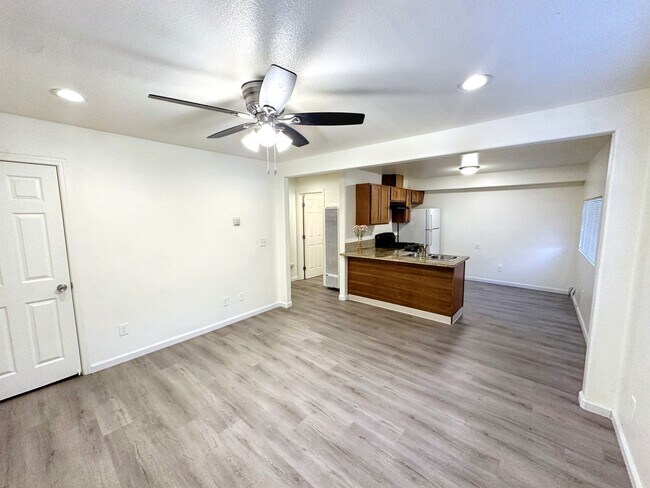 Foto del edificio - Spacious & Functional 2BD/1BA Home – Move-...