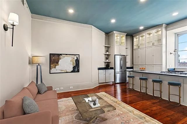 Photo - 632 Esplanade Ave Apartment