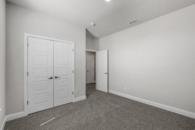Building Photo - 1400 Razorbill Rd