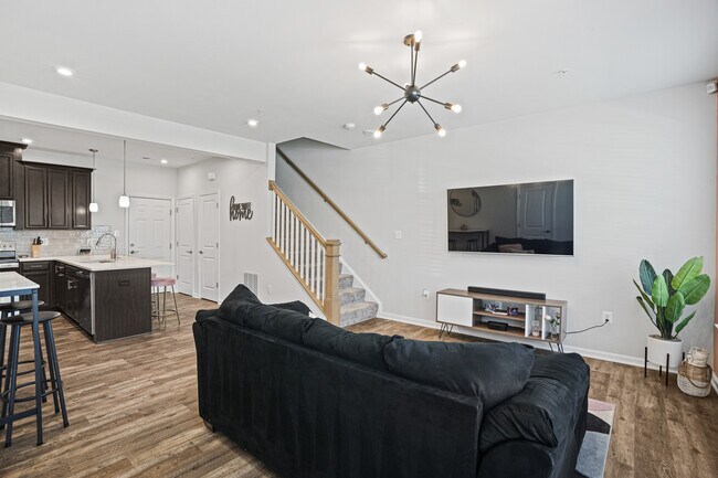 Foto del edificio - 10509 Sally Ride Ln