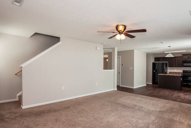 Building Photo - 3703 Alexander Forest Dr