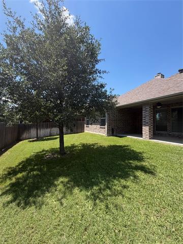 Building Photo - 628 Zachary Dr