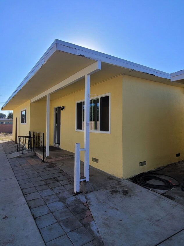 Foto principal - Port Hueneme 3+1.5 Single Family Home near...