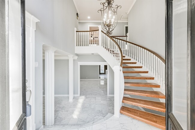 Building Photo - 12214 Cypresswood Dr