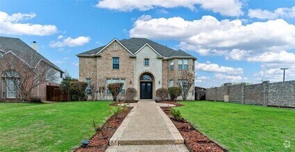 Building Photo - 1400 Brookside Dr
