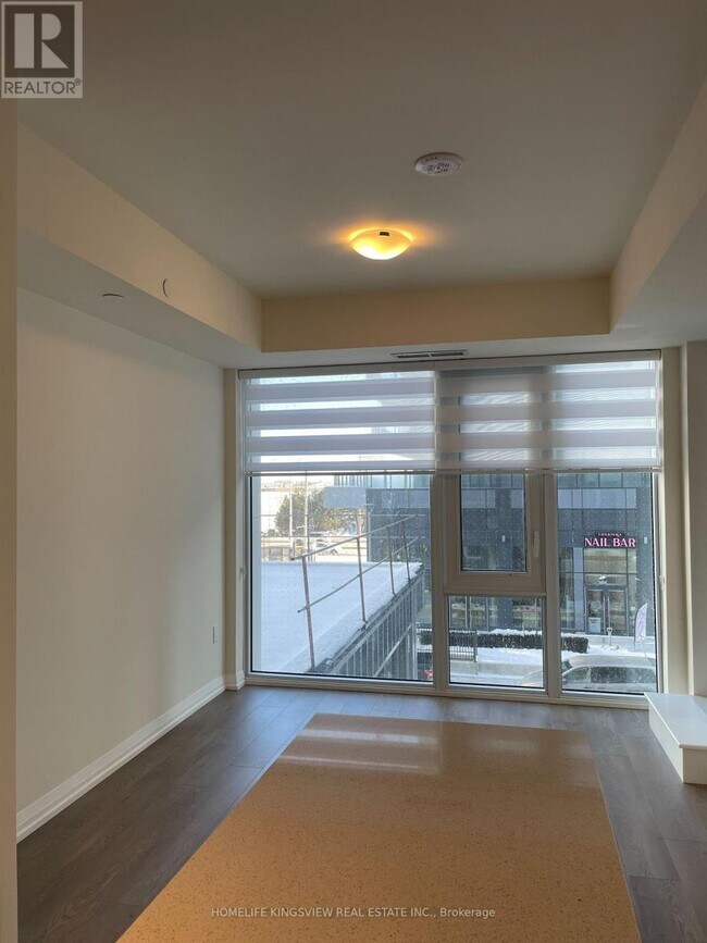 Building Photo - 27 Korda Gate