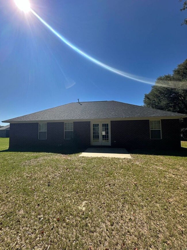 Building Photo - Wintergreen Subdivision