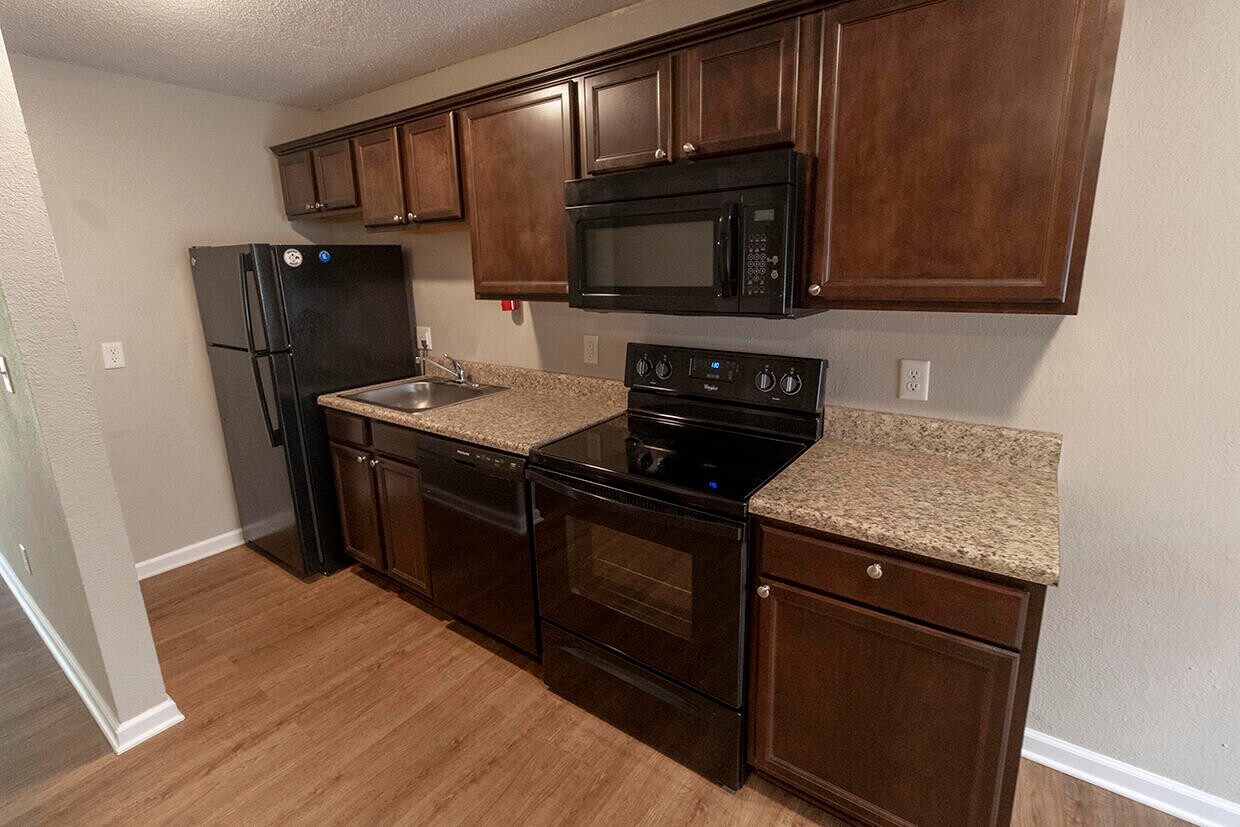 Foto principal - 105 N Garth Ave