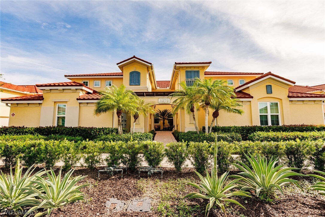 1272 Rialto Way Unit 6201, Naples, FL 34114 Condo for Rent in Naples