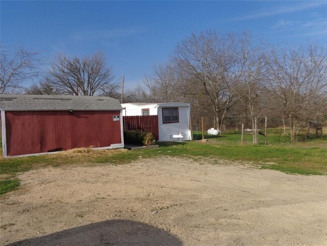 Building Photo - 910 Bunton Ln