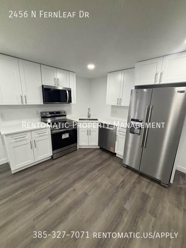 Foto principal - 2456 N Fernleaf Dr
