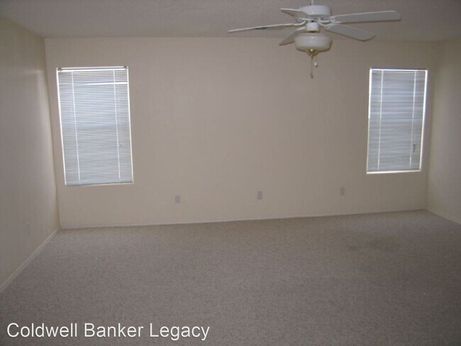 Foto del edificio - 4 br, 2 bath House - 1721 15th Ave SE